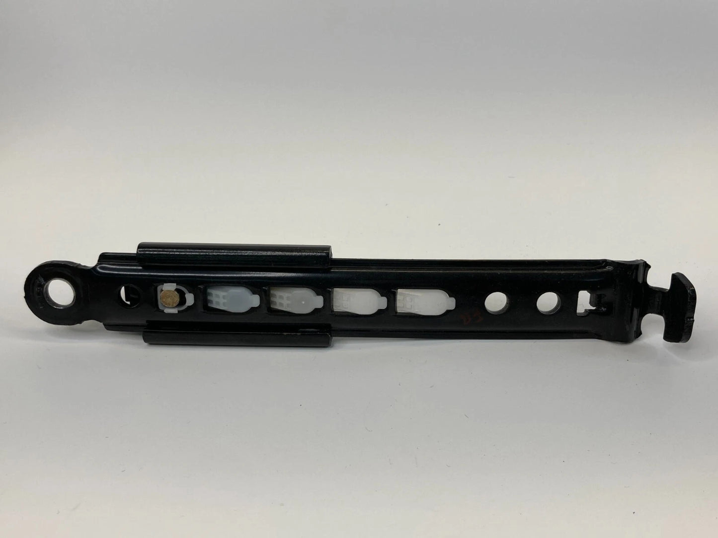 2004-2006 LEXUS RX330 FRONT RIGHT PASSENGER SIDE SEAT BELT HEIGHT ADJUSTER OEM