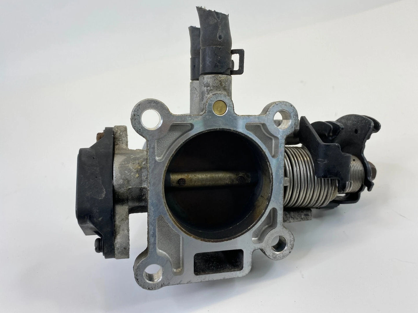 2004-2006 HYUNDAI ELANTRA 2.0L W/ CRUISE CONTROL THROTTLE BODY VALVE 35100-23751