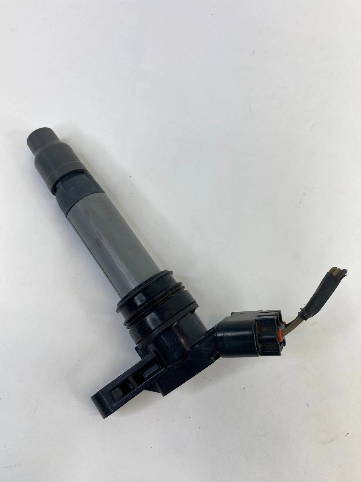 2008-2015 VOLVO XC70 3.2L L6 A/T ENGINE IGNITION COIL IGNITER ASSEMBLY OEM