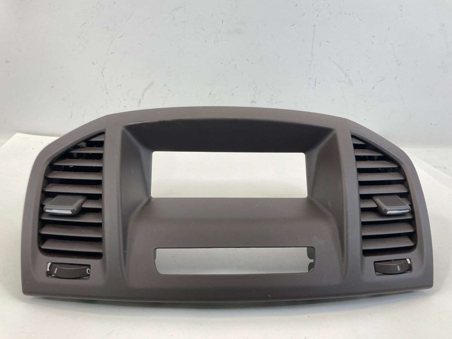 2011-2017 Buick Regal Center Dash Display Trim Bezel Air Vent Grille 13321690