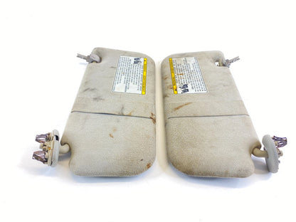 2009 2010 Pontiac Vibe Pair Set Sunvisor Set Sun Visor Shade LH RH OEM