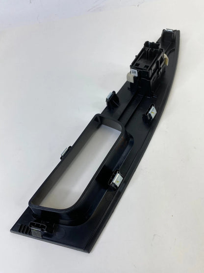 2013-2020 FORD FUSION FRONT LEFT DOOR WINDOW SWITCH WITH BEZEL OEM DS73-14A568-B
