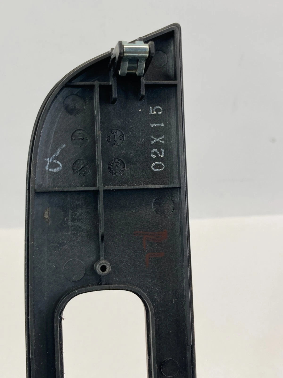 2001 2002 2003 LEXUS RX300 REAR LEFT SIDE BACK DOOR WINDOW SWITCH BEZEL TRIM OEM