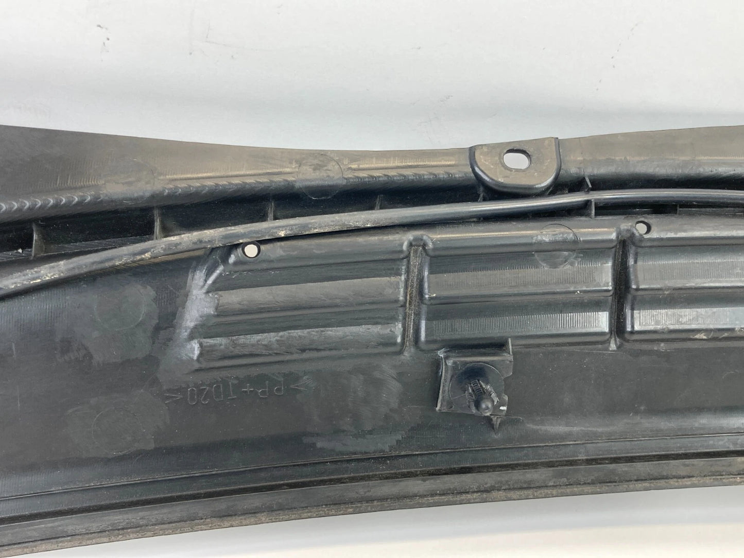 04-12 CHEVY COLORADO GMC CANYON WINDSHIELD COWL AIR INLET GRILLE VENT 219933779