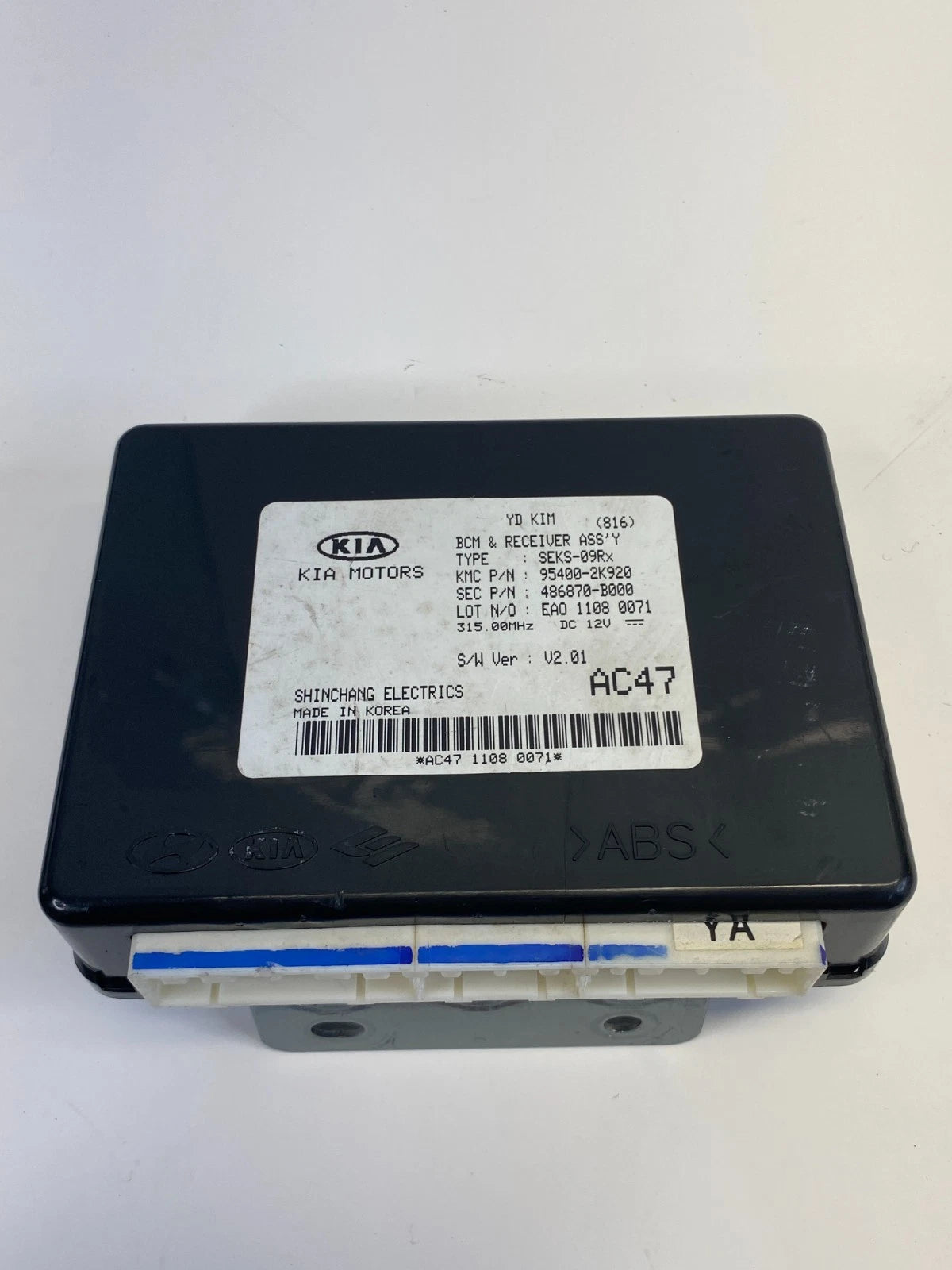 2011 KIA SOUL 2.0L L4 BODY CONTROL MODULE ASSEMBLY BCM BCU 95400-2K920 OEM