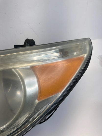 2009-2014 VW ROUTAN FRONT LEFT DRIVER SIDE HEADLIGHT HEADLAMP OEM 05113439AD