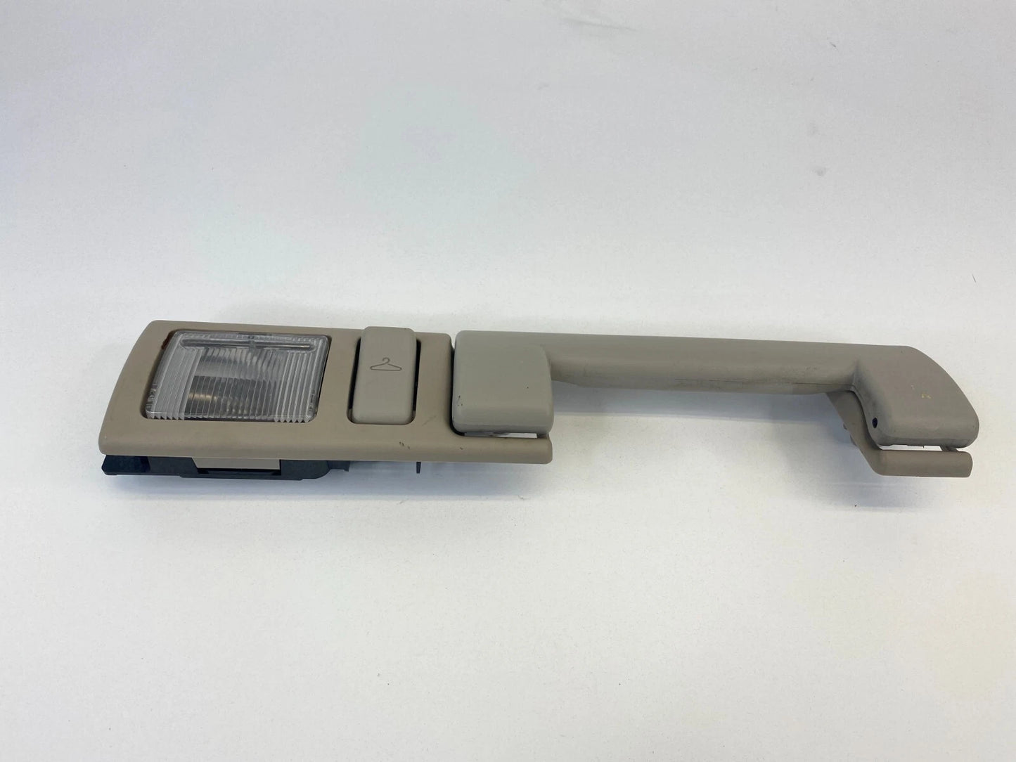 2004-2006 CHRYSLER PACIFICA REAR RIGHT SIDE ROOF GRAB GRIP HANDLE W/ DOME LIGHT