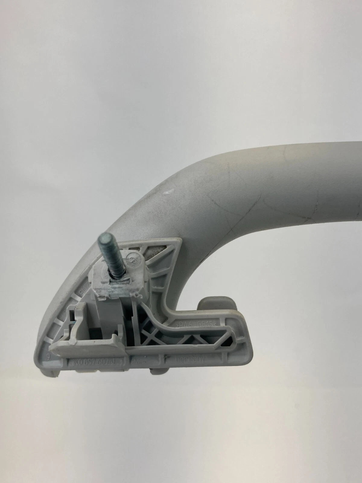 2005-2007 VOLKSWAGEN JETTA REAR LEFT ROOF ASSIST GRAB HANDLE COAT HOOK UNIT OEM
