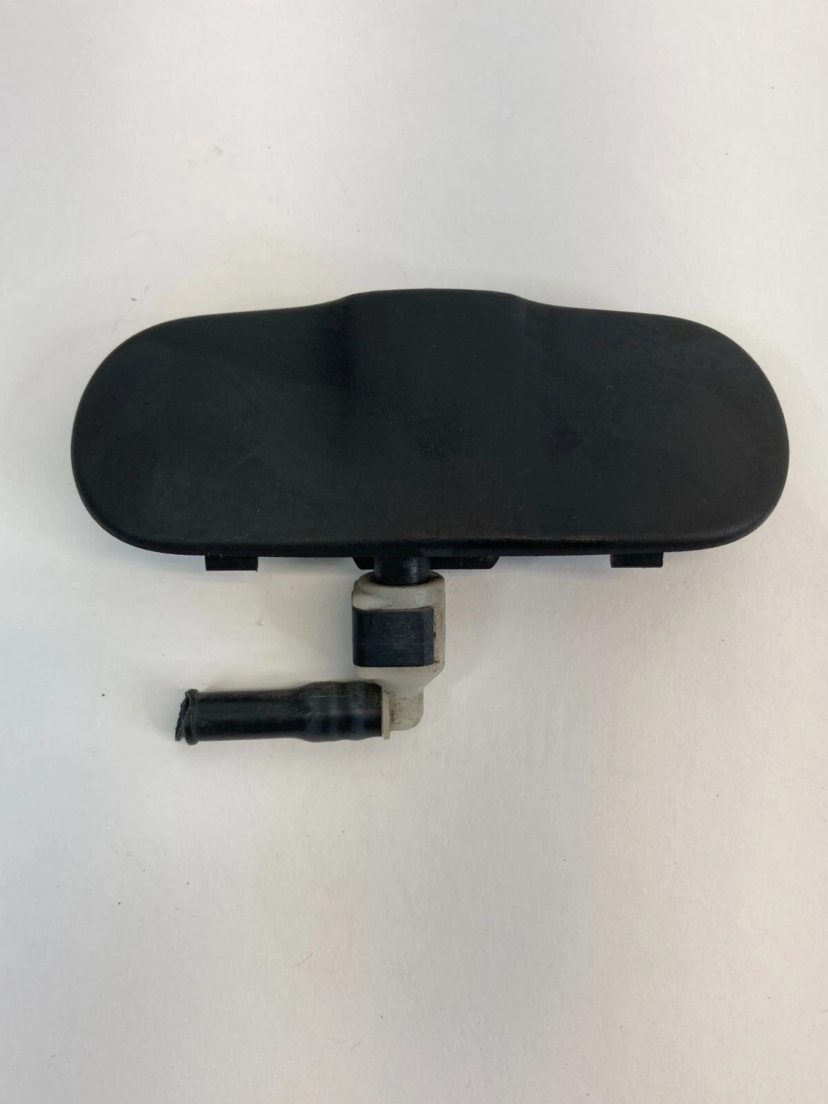 2008-2013 AUDI A3 WINDSHIELD WIPER WASHER LEFT JET HEATED SPRAYER NOZZLE ASSY