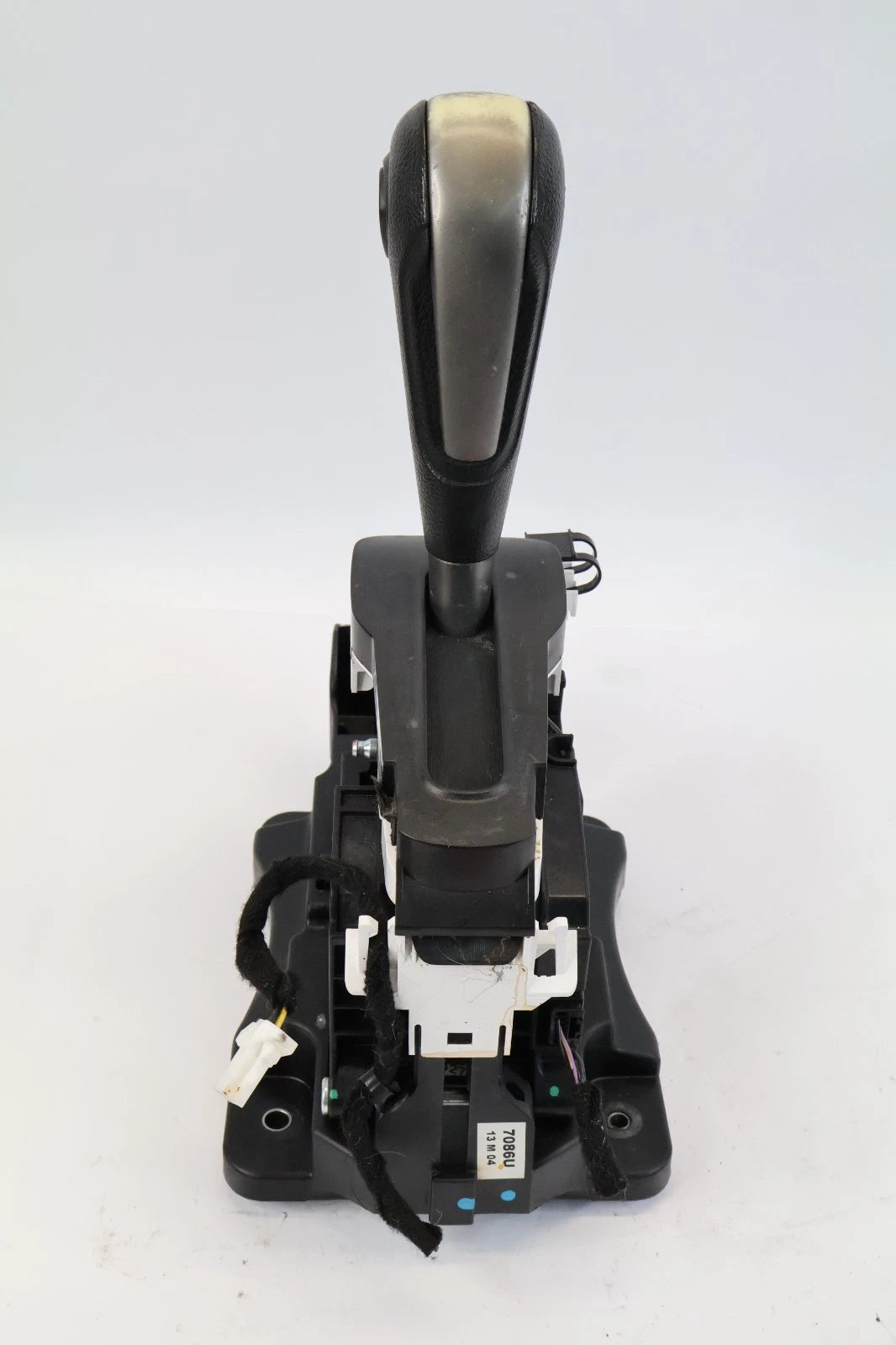 2012-2016 CHEVROLET SONIC AUTOMATIC TRANSMISSION FLOOR GEAR SHIFTER LEVER HANDLE