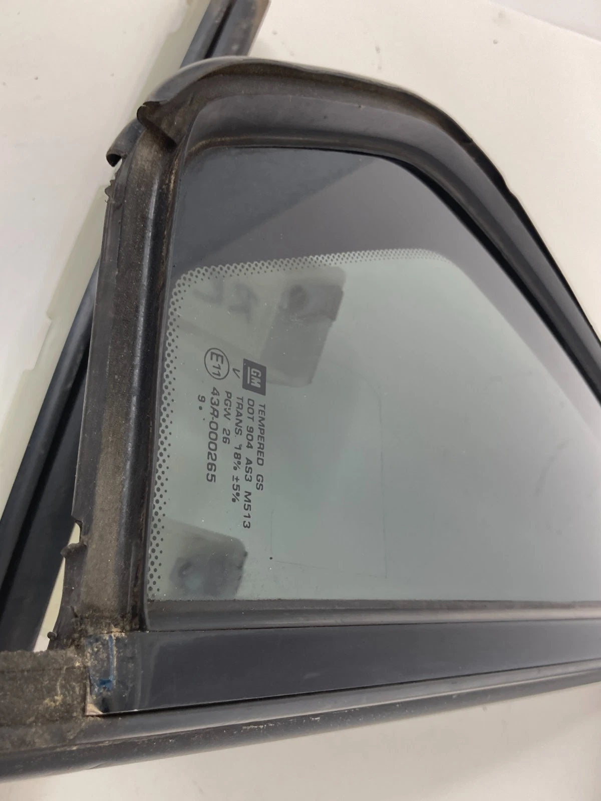 2010-2017 GMC Terrain Rear Right Side Door Vent Window Glass E1143R-000265 OEM