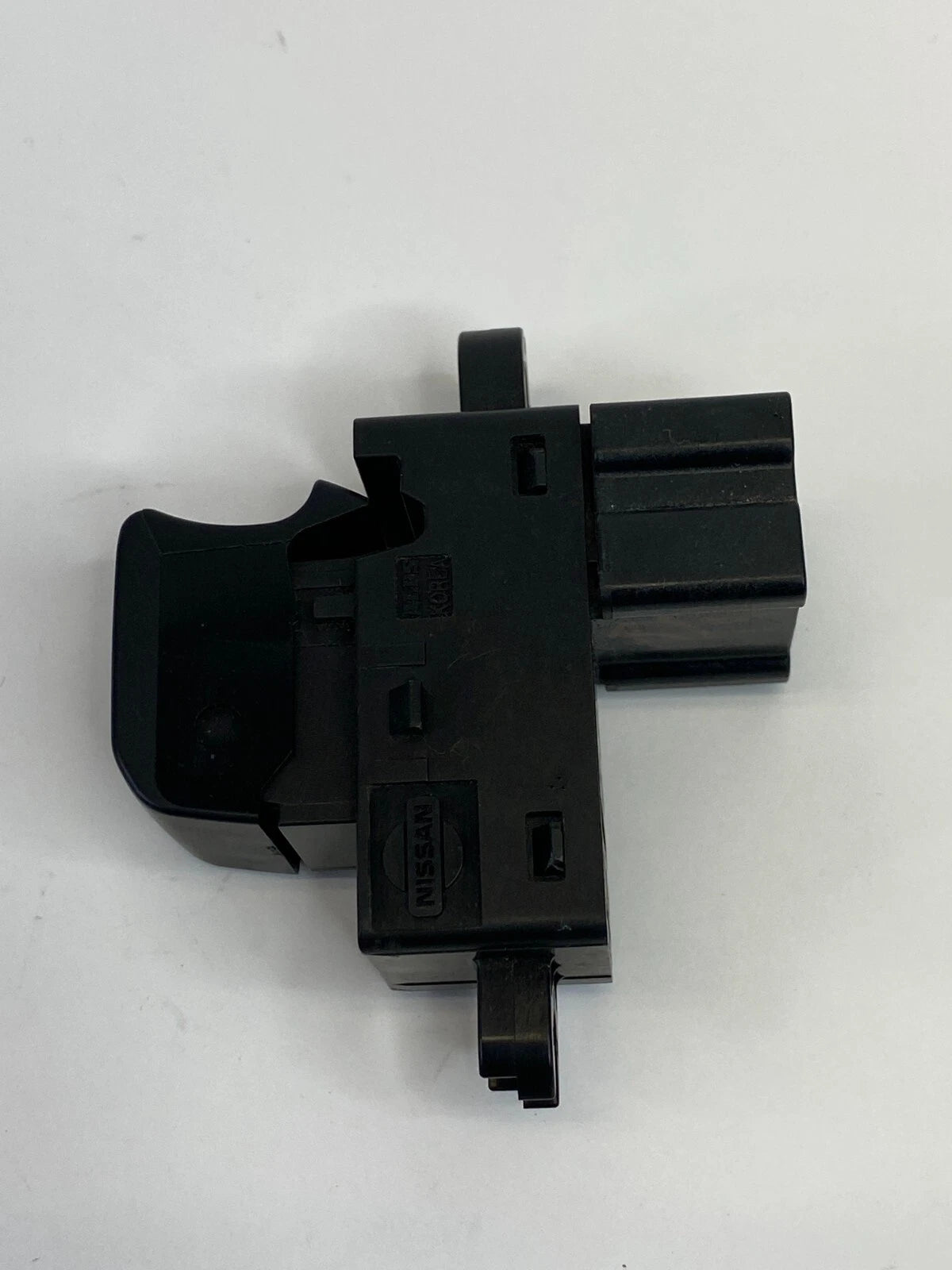 2005-2015 NISSAN XTERRA REAR RIGHT SIDE DOOR WINDOW CONTROL SWITCH 25411-EA003