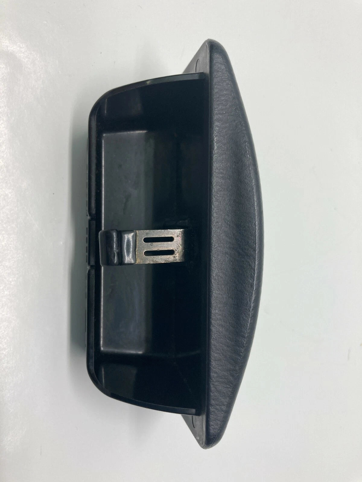 2000 2001 2002 2003 2004 SUBARU LEGACY OUTBACK CENTER DASH CONTAINER STORAGE OEM