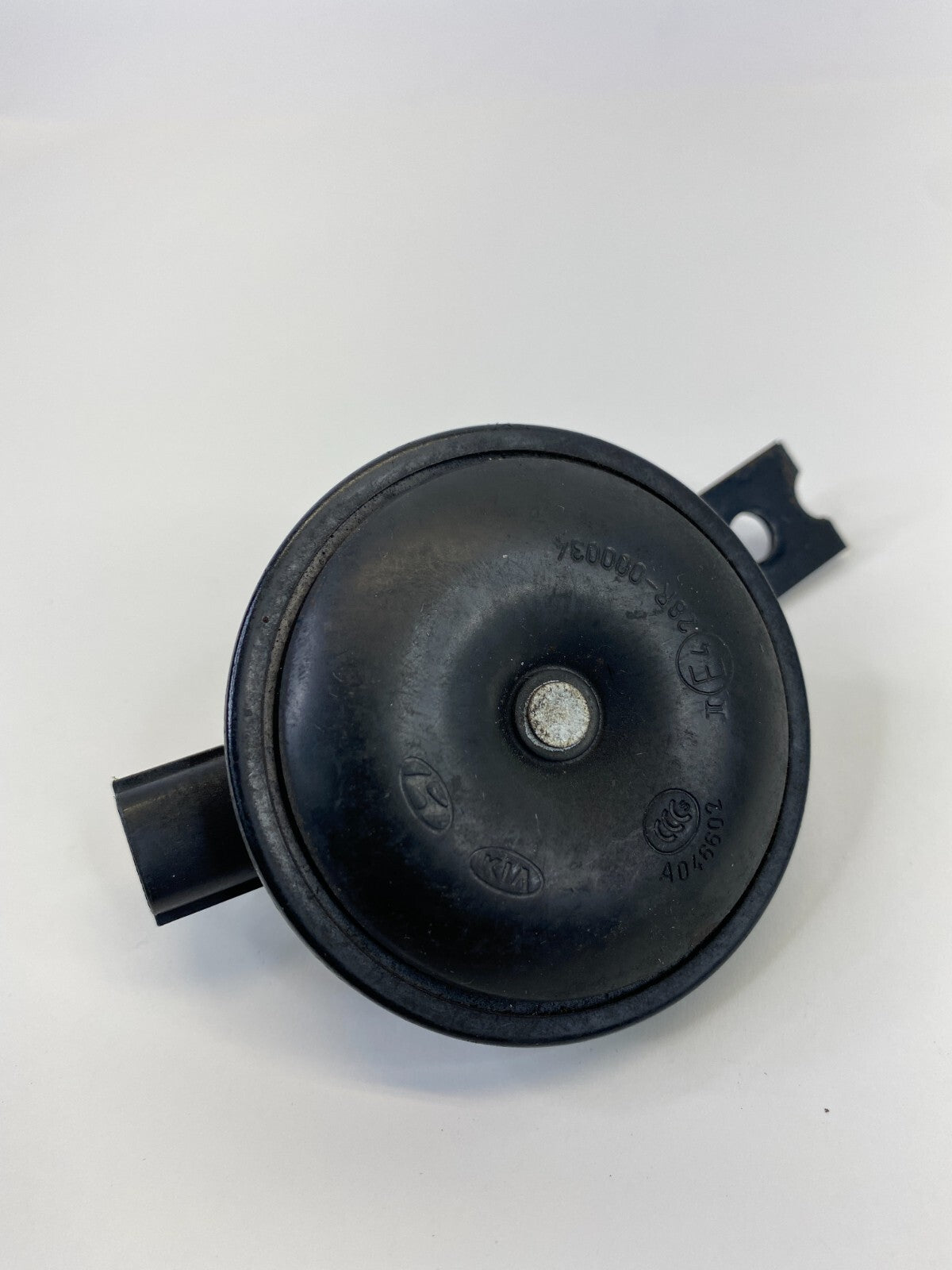 2009-2011 Kia Borrego High Note Horn Tone Signal Alarm Siren 96660-2J000 OEM