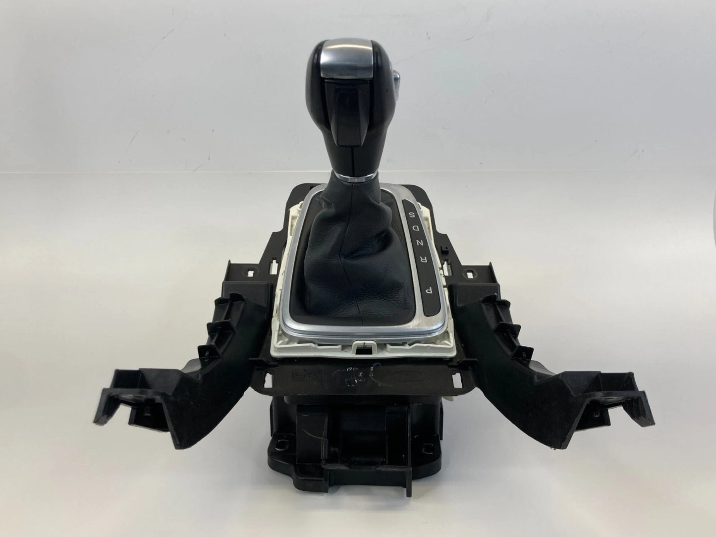 2013-2016 FORD FUSION 1.5L A/T FLOOR GEAR SHIFTER LEVER W/ SUPPORT PANEL OEM