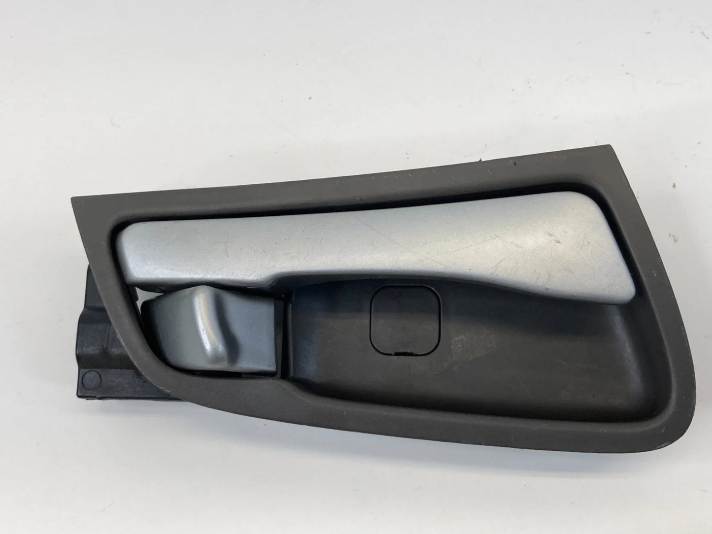 2012-2017 HYUNDAI ACCENT REAR RIGHT SIDE INSIDE INTERIOR DOOR HANDLE 83623-RB000
