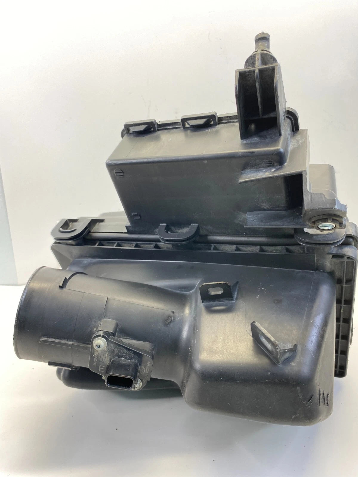 13-16 NISSAN PATHFINDER 3.5L AIR CLEANER FILTER BOX HOUSING ASSEMBLY W/ MAF OEM
