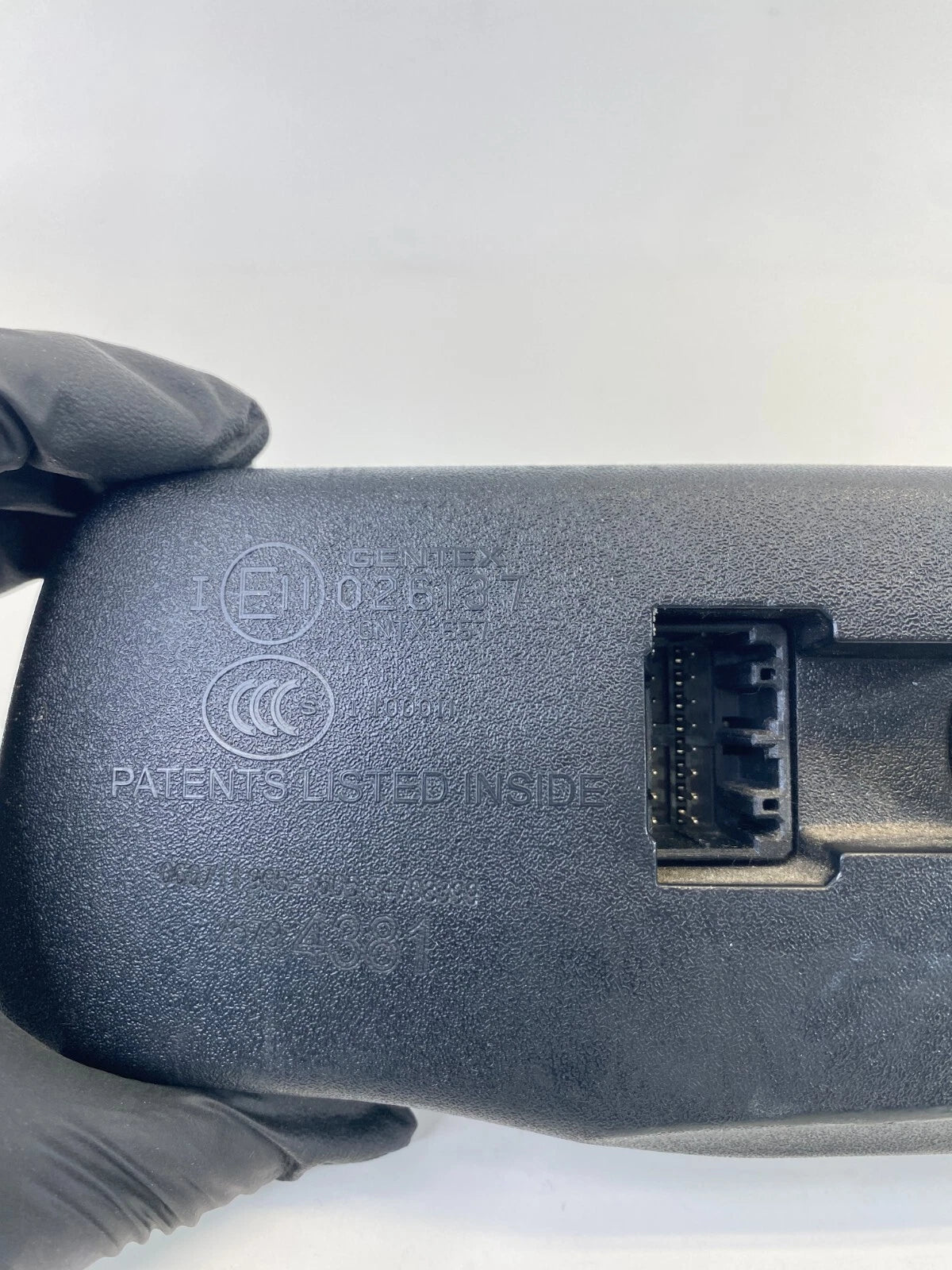 09-12 BUICK ENCLAVE 09-13 CHEVY SILVERADO 1500 INTERIOR REAR VIEW MIRROR ONSTAR