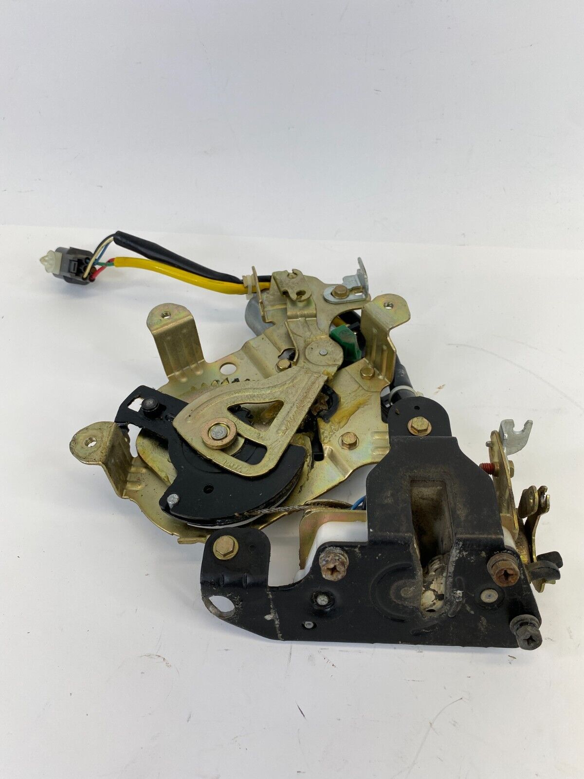 1999-2004 Honda Odyssey Rear Right Slide Door Lock Latch Actuator Assembly OEM