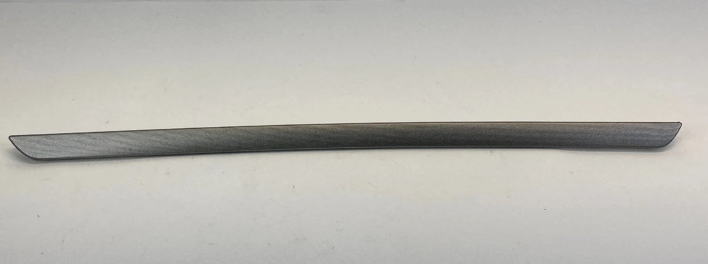 2010 10 VW VOLKSWAGEN PASSAT REAR LEFT DOOR MOLDING BEZEL TRIM COVER 1K4-867-449