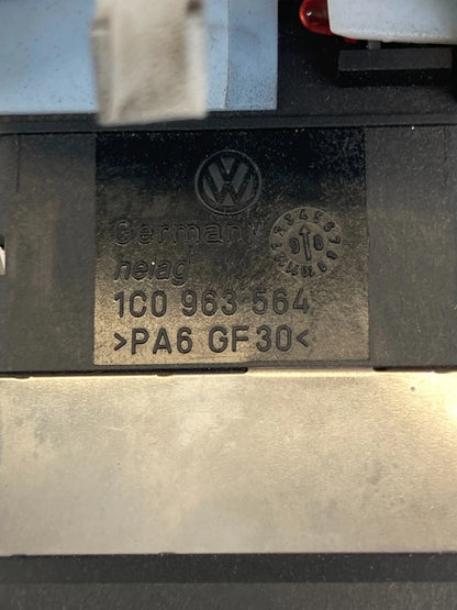 1998-2010 VOLKSWAGEN BEETLE FRONT RIGHT HEATER SEAT CONTROL SWITCH 1C0963564B