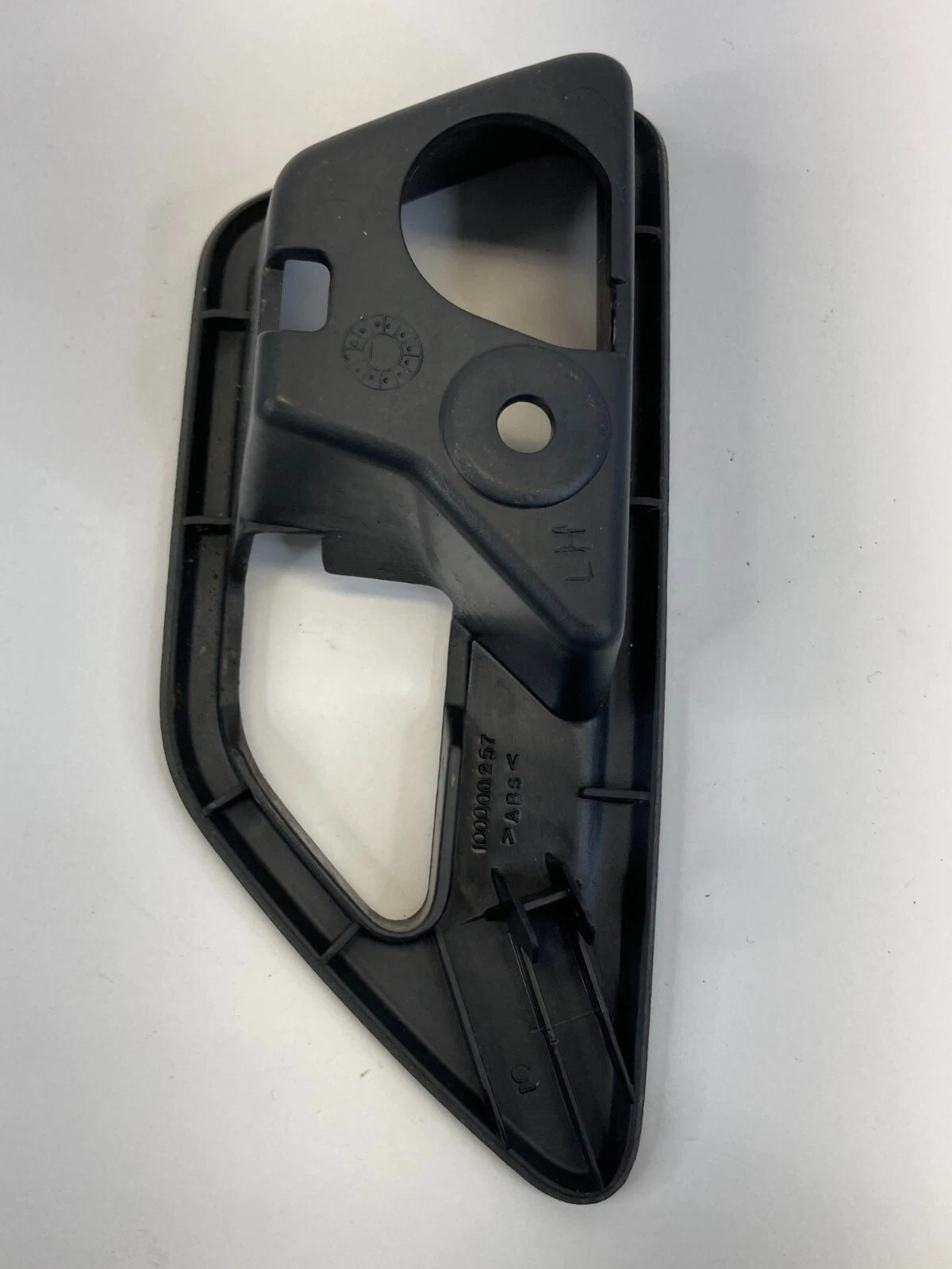 2009 2010 DODGE JOURNEY REAR LEFT INTERIOR DOOR HANDLE BEZEL 100000257 OEM