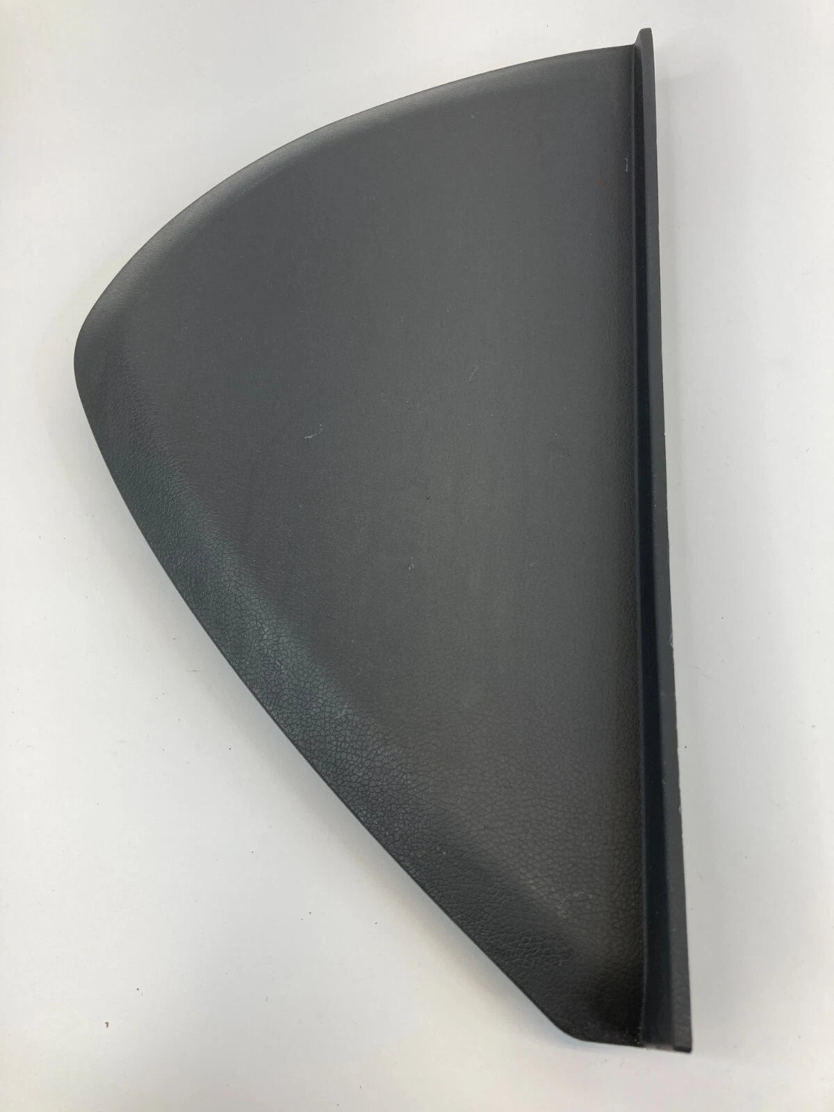 2011-2016 HYUNDAI ELANTRA RIGHT PASSENGER DASH END CAP COVER TRIM 84786-3Y000