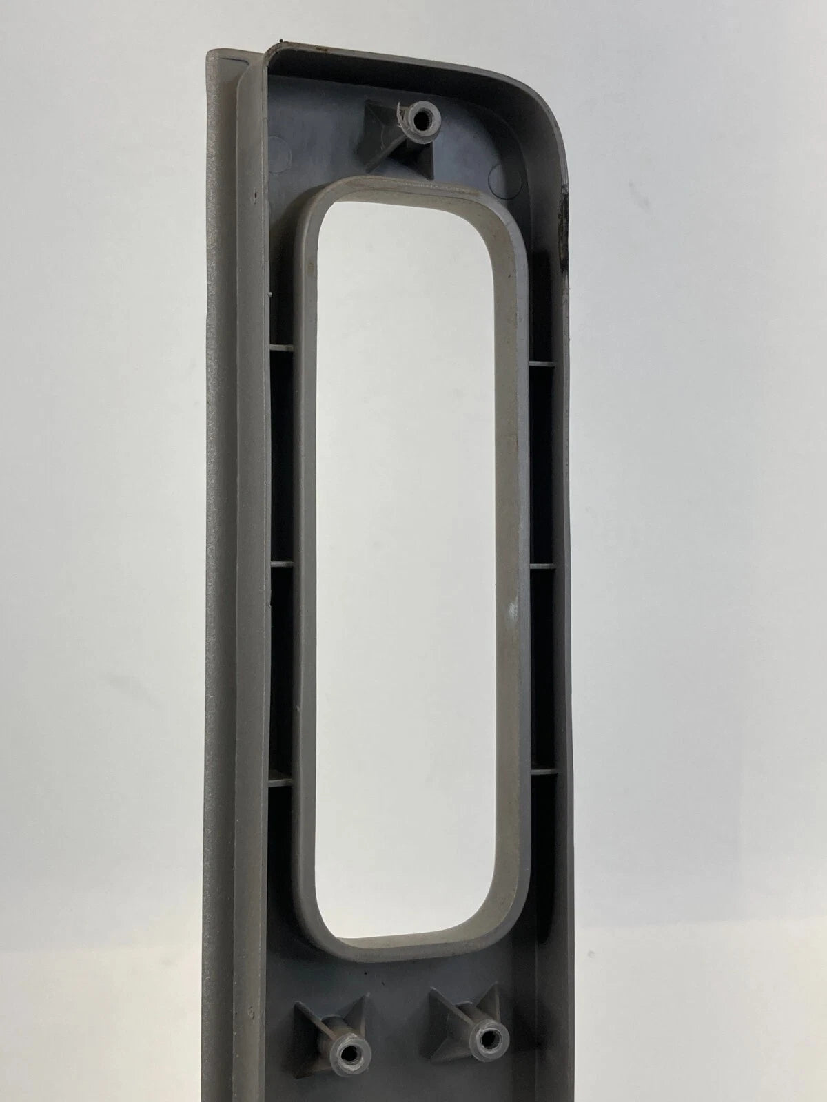 2003-2006 LINCOLN NAVIGATOR REAR LEFT SIDE DOOR WINDOW SWITCH BEZEL 2L7X-14A568