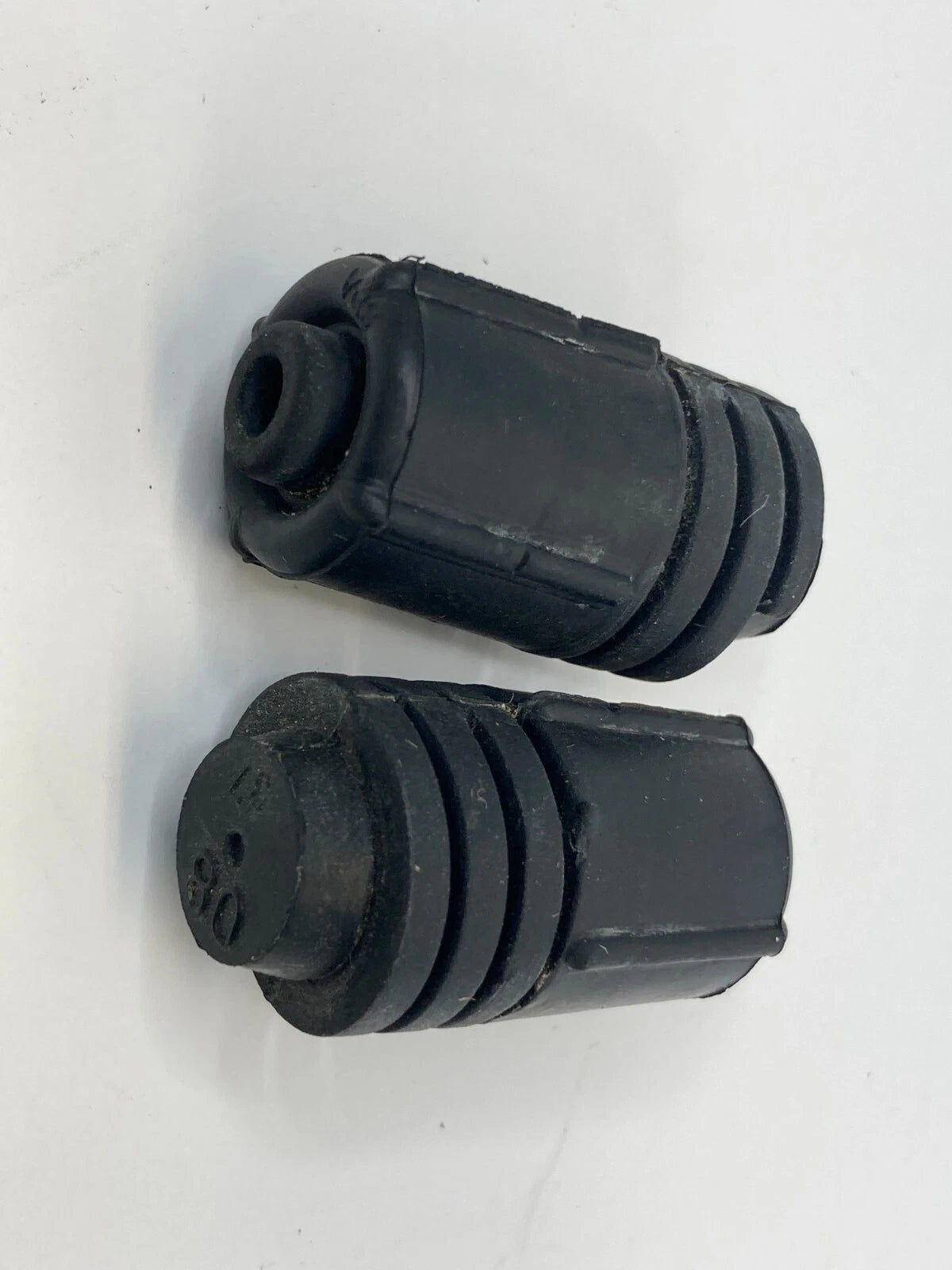 2004-2008 ACURA TL FRONT HOOD RUBBER CUSHION STOPPER BUMPER PAIR SET OEM