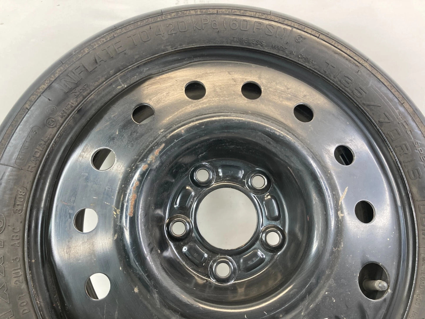 2002-2010 SATURN VUE EMERGENCY SPARE TIRE WHEEL COMPACT T135/70 R16 E4-0229634