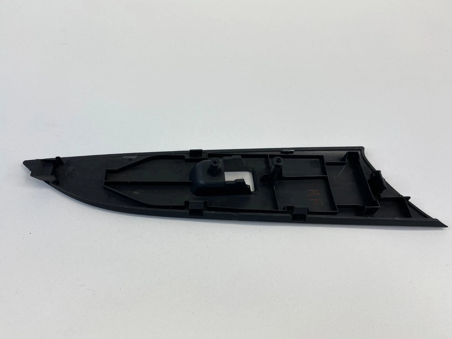 04-09 MAZDA 3 MAZDA3 FRONT RIGHT SIDE DOOR WINDOW SWITCH COVER BEZEL BN8F-4281J