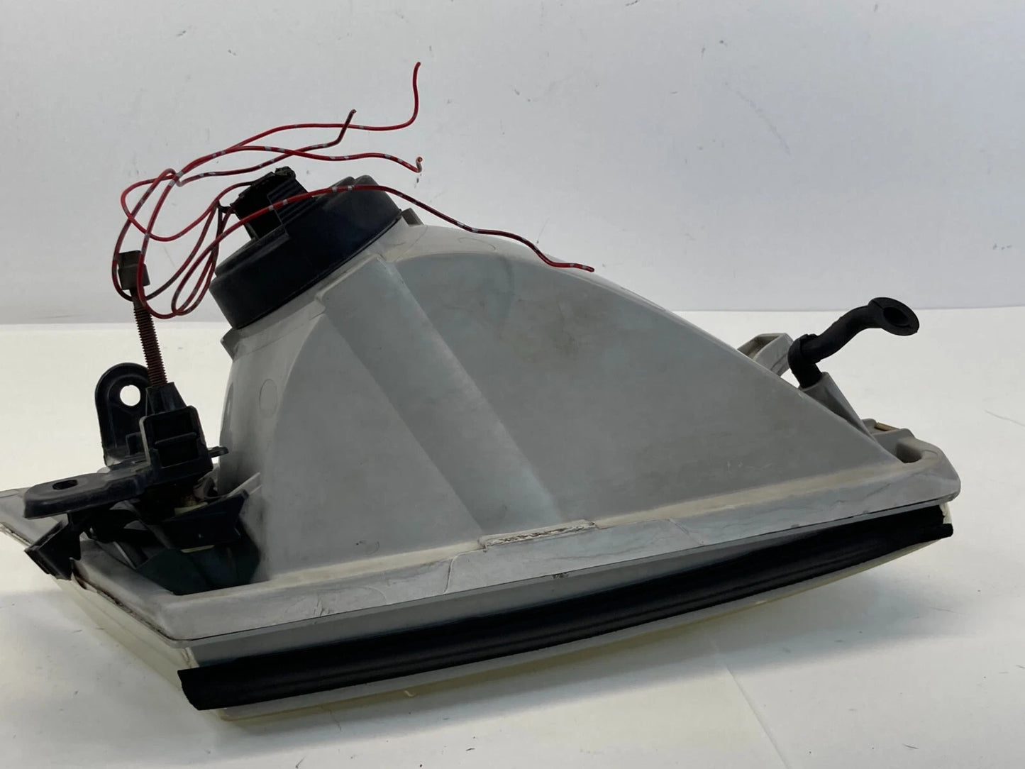 1997-1999 TOYOTA CAMRY FRONT LEFT DRIVER SIDE HEADLIGHT HEADLAMP ASSY OEM