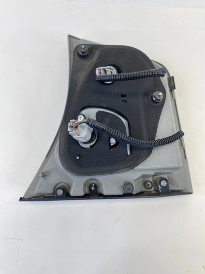 2004 TO 2009 LEXUS RX350 RX330 RIGHT PASSENGER INNER TAIL LIGHT TAILLIGHT LAMP