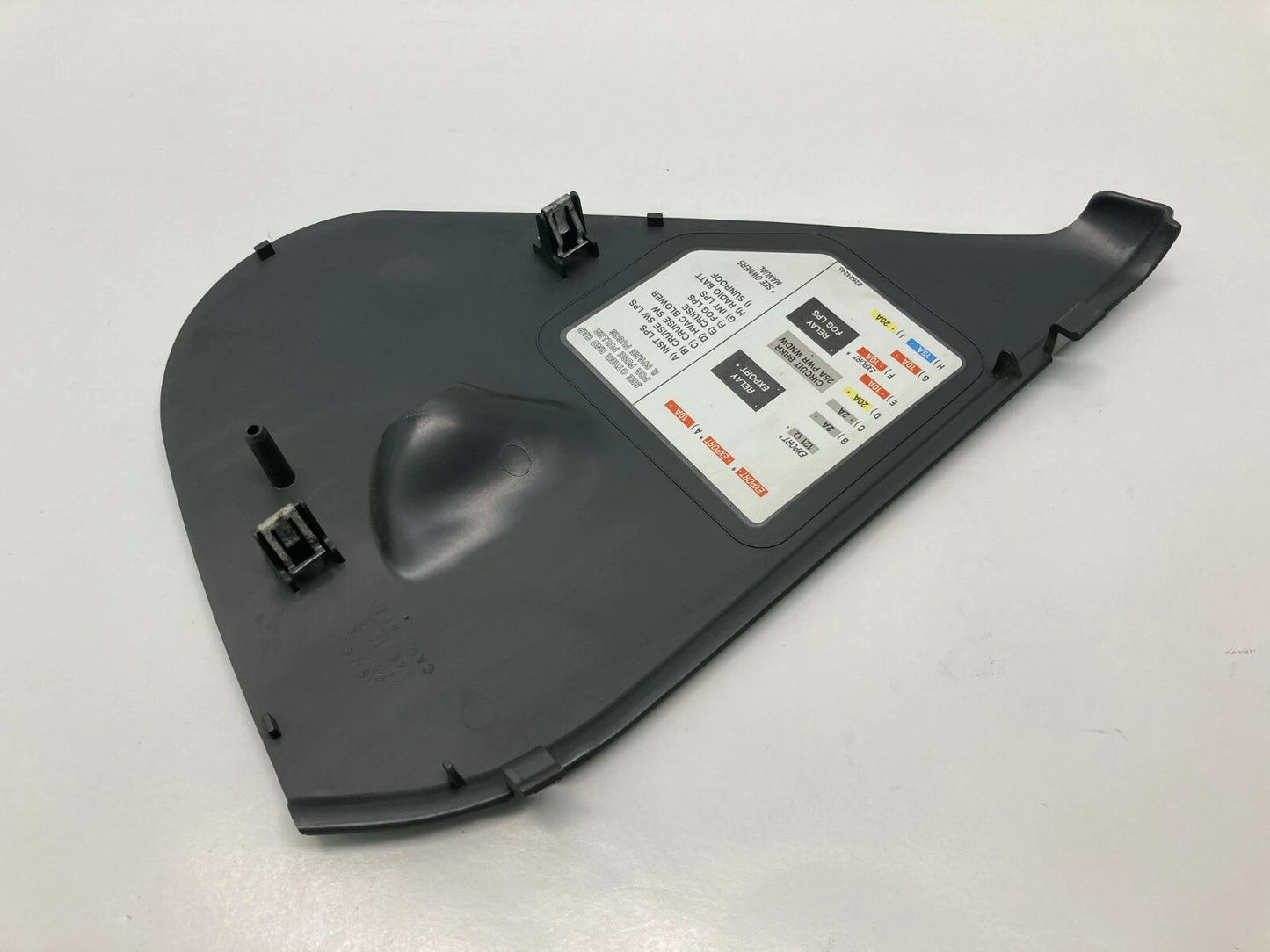 1999-2005 PONTIAC GRAND AM DASH RIGHT PASSENGER SIDE FUSE ACCESS COVER 22618850