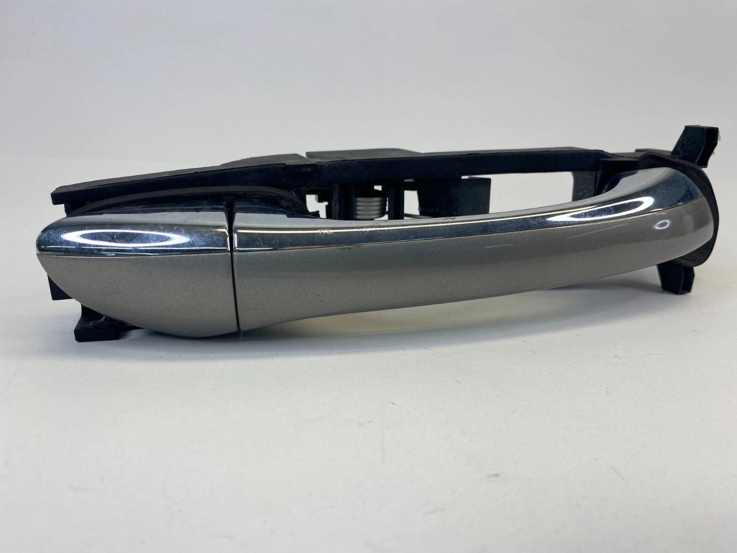 2003-2005 MERCEDES-BENZ E320 SEDAN REAR RIGHT SIDE EXTERIOR OUTER DOOR HANDLE