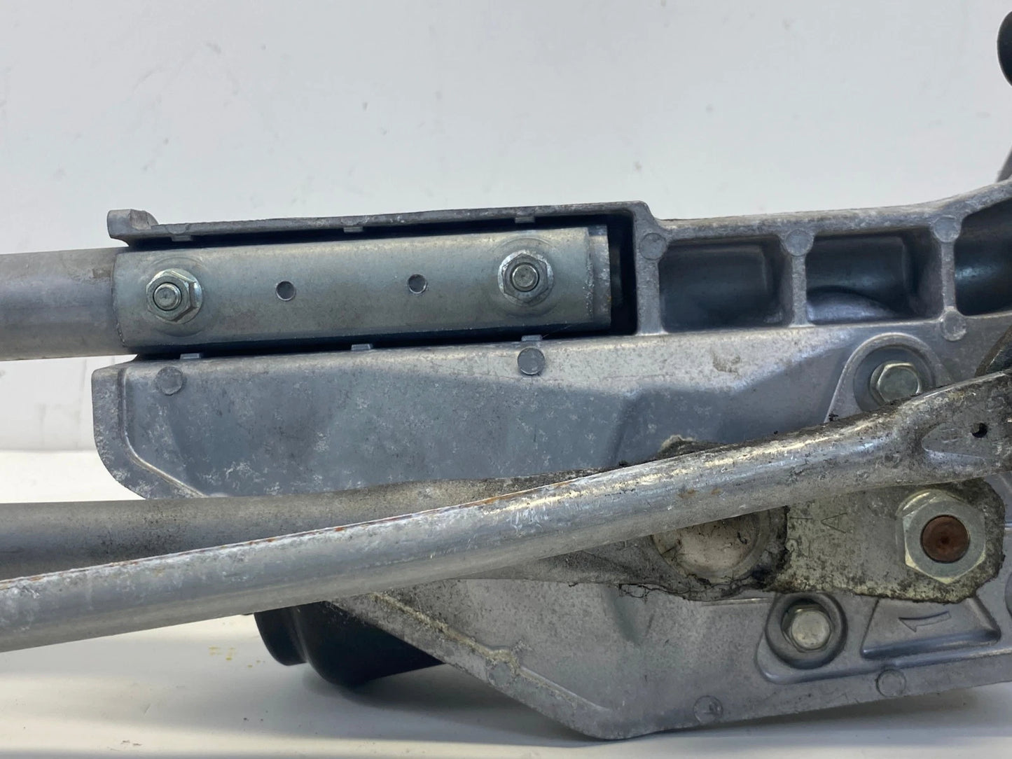 07-11 HONDA CR-V FRONT WINDSHIELD WIPER MOTOR LINKAGE TRANSMISSION ASSEMBLY OEM