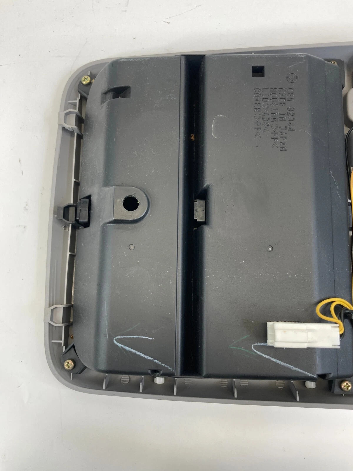 2003-2008 SUBARU FORESTER ROOF OVERHEAD CONSOLE DOME MAP LAMP LIGHT STORAGE OEM