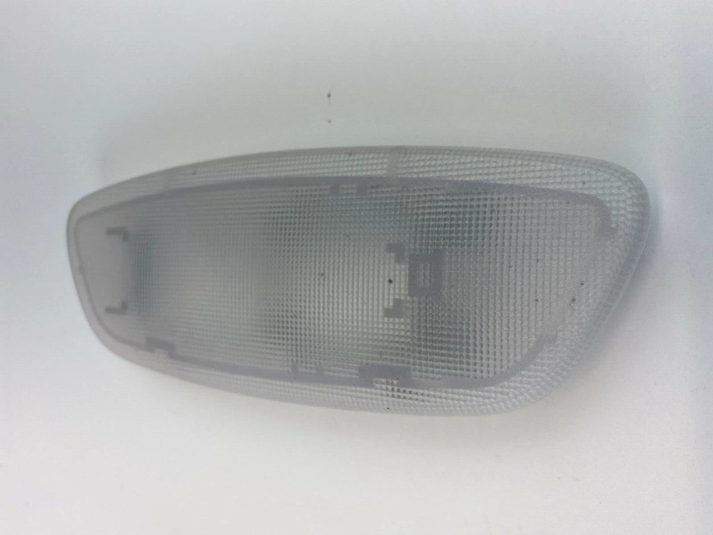 2006 2007 MERCEDES-BENZ C280 REAR CENTER OVERHEAD CONSOLE DOME LIGHT 2108203401
