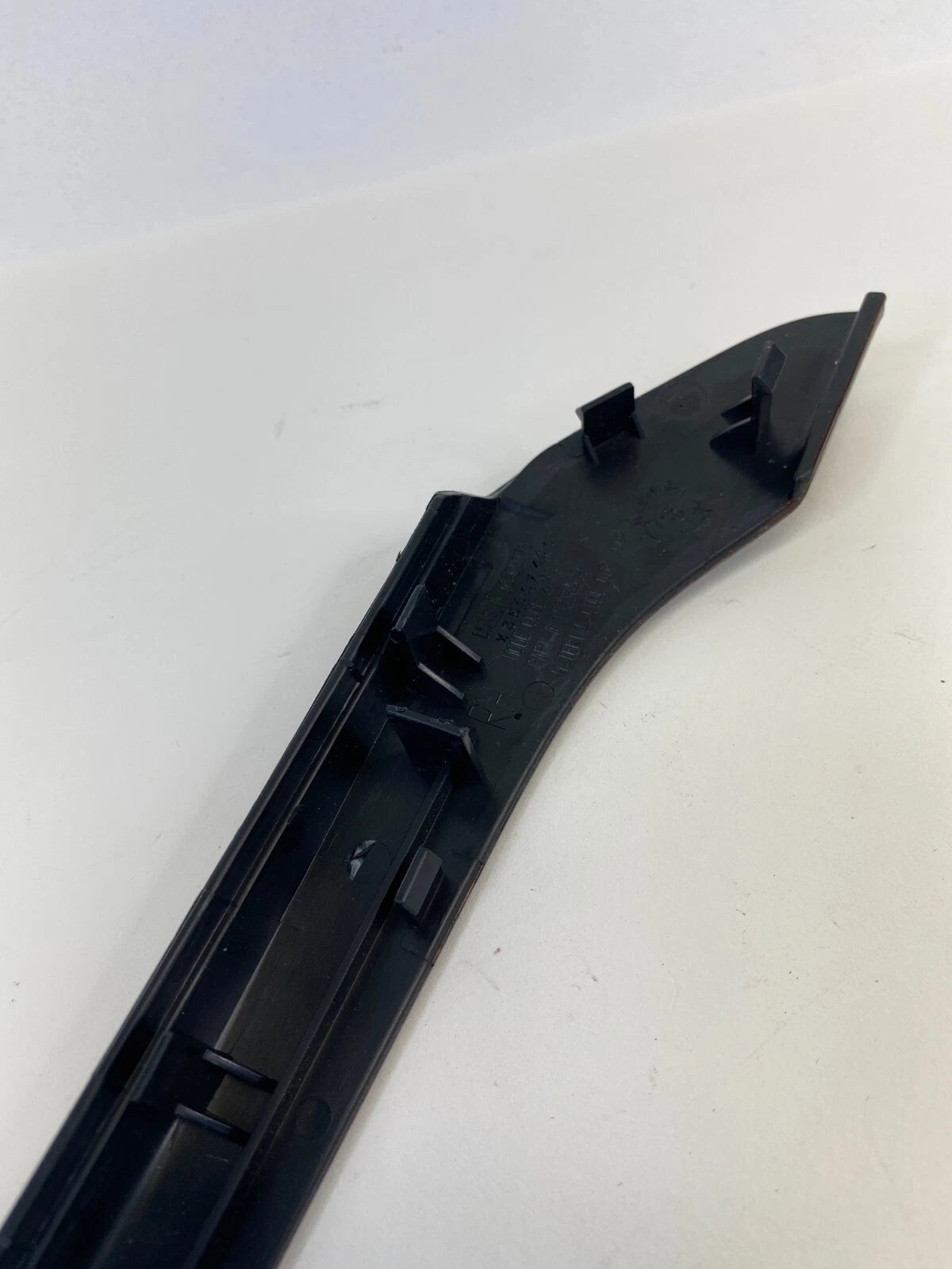 05-09 PONTIAC G6 SEDAN REAR RIGHT INTERIOR DOOR PULL HANDLE BEZEL 15238539 OEM
