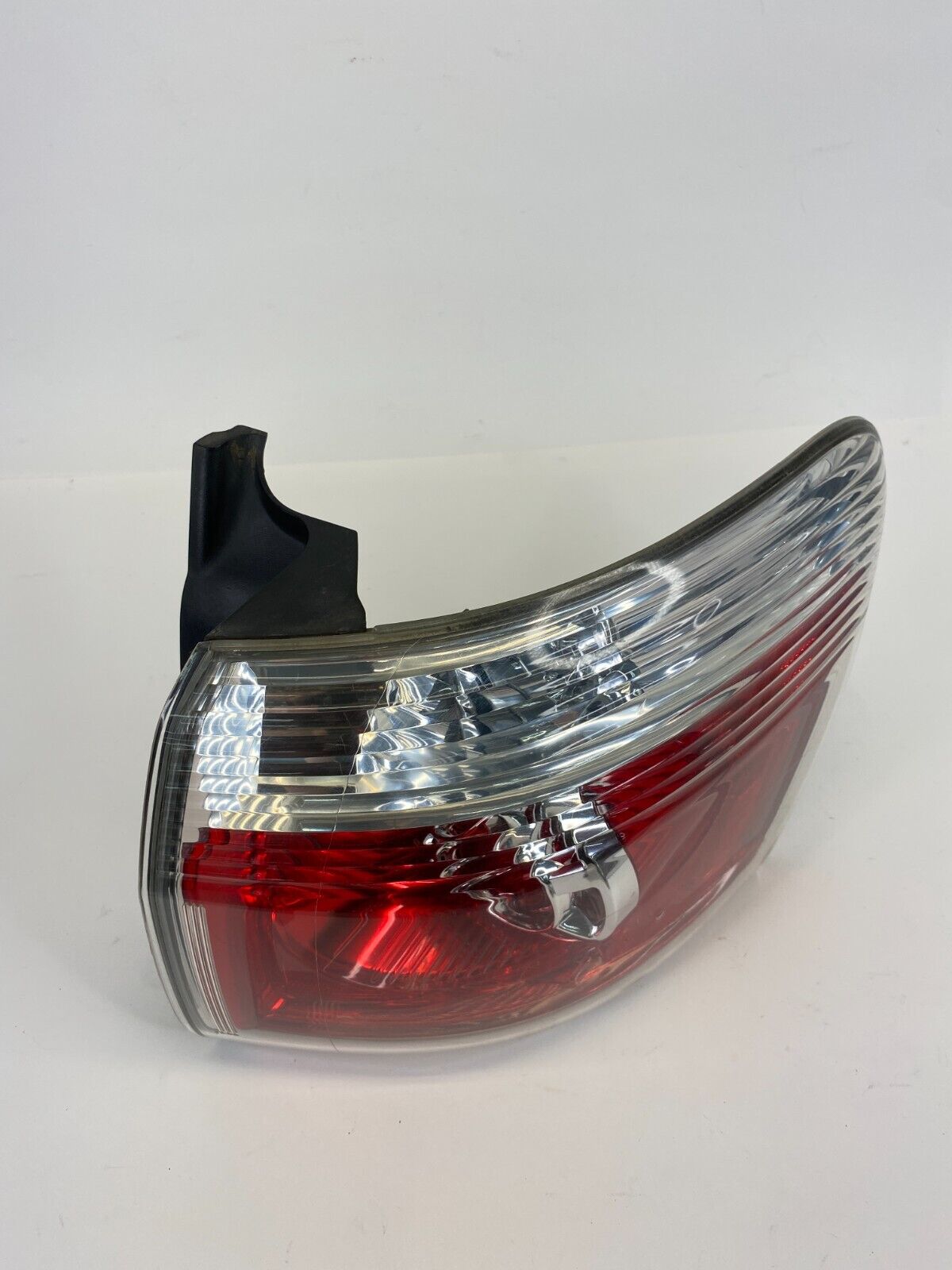 2007-2012 GMC Acadia Right Side Tail Light Exterior Taillight Lamp 20912756 OEM