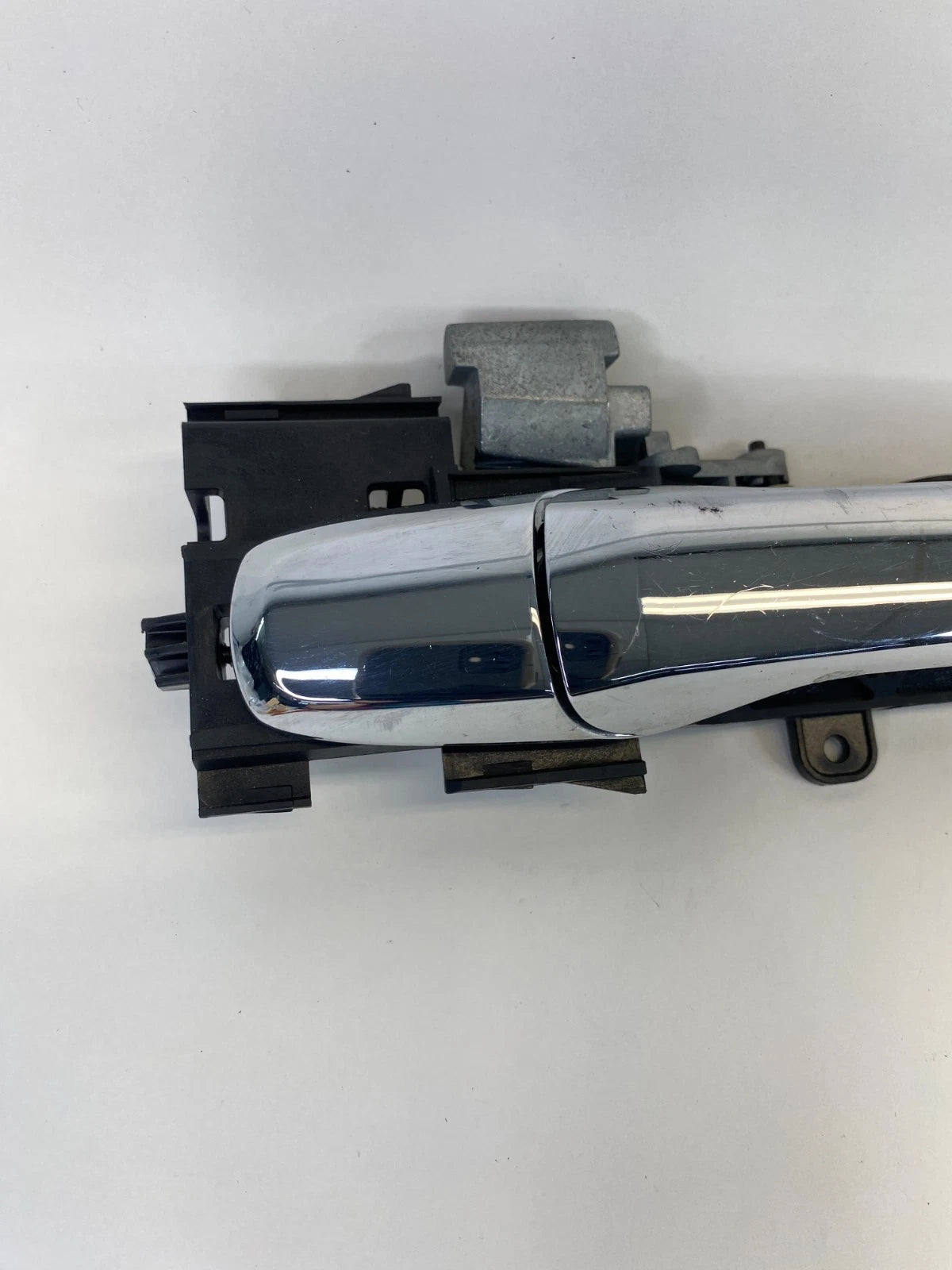 2011-2014 FORD EDGE FRONT RIGHT PASSENGER SIDE EXTERIOR OUTER DOOR HANDLE OEM