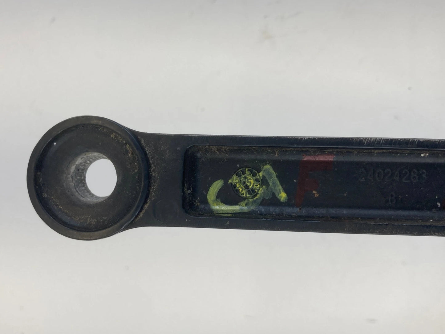 2002-2006 CHEVY TRAILBLAZER EX T FRONT RIGHT & LIGHT WINDSHIELD WIPER ARM PAIR