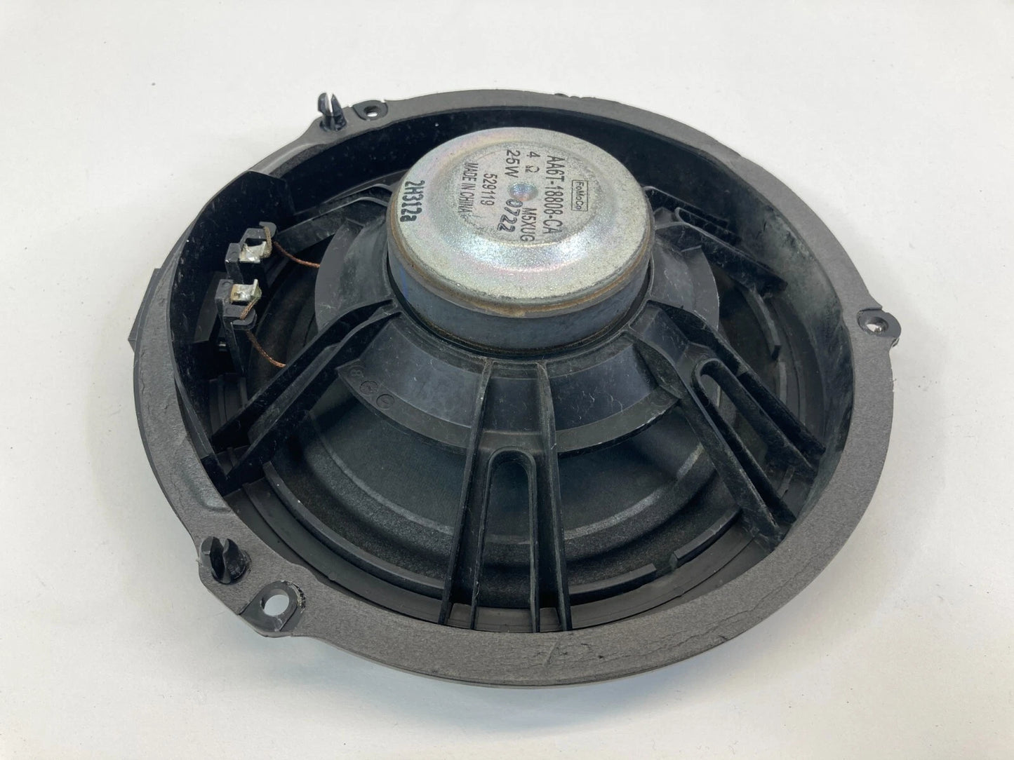 2012-2018 FORD FOCUS REAR LEFT SIDE DOOR AUDIO SPEAKER ASSEMBLY AA6T-18808-CA