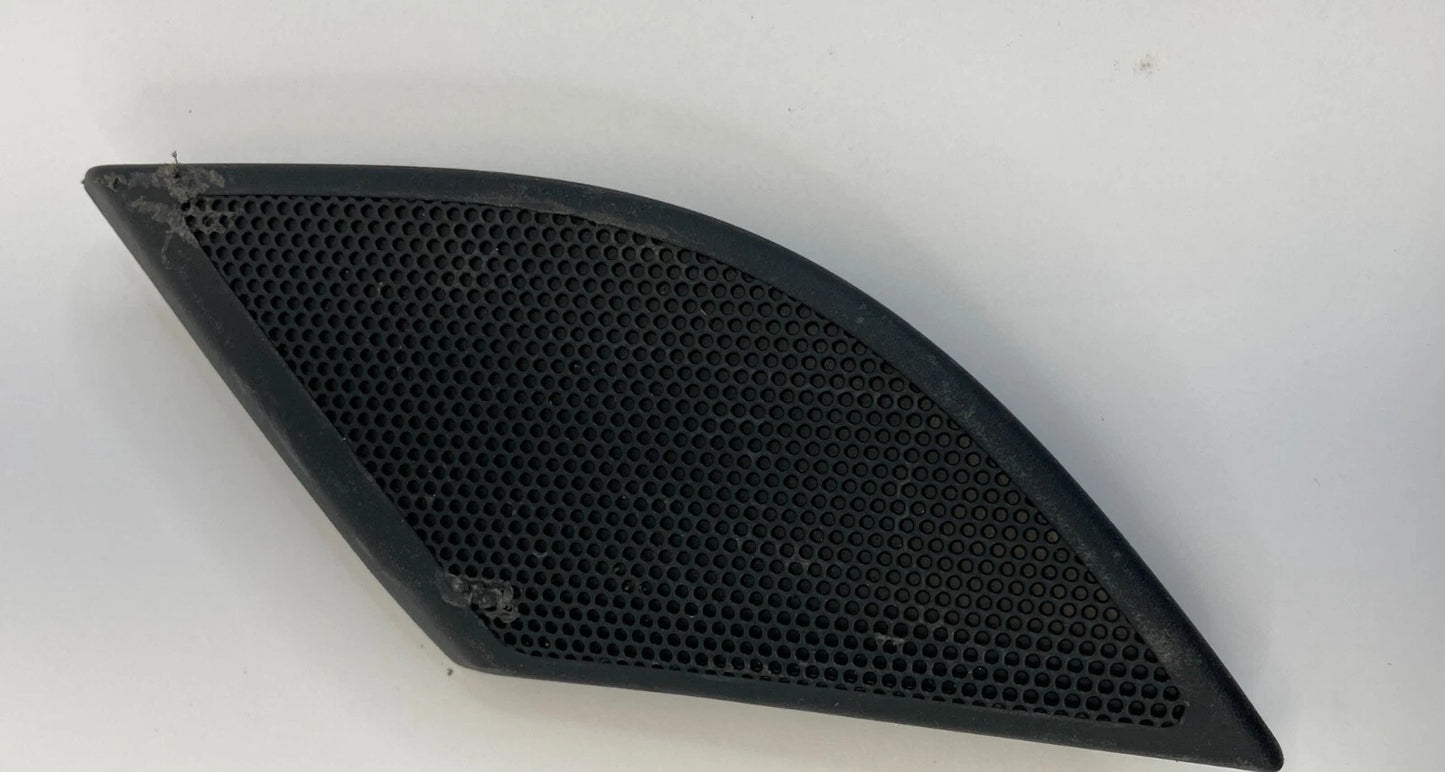 12-15 CHEVROLET CAPTIVA SPORT REAR LEFT SIDE DOOR TWEETER GRILL COVER 96627975