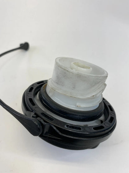 2004-2020 HYUNDAI ELANTRA 05-20 TUCSON SANTA FE FUEL FILLER GAS TANK CAP