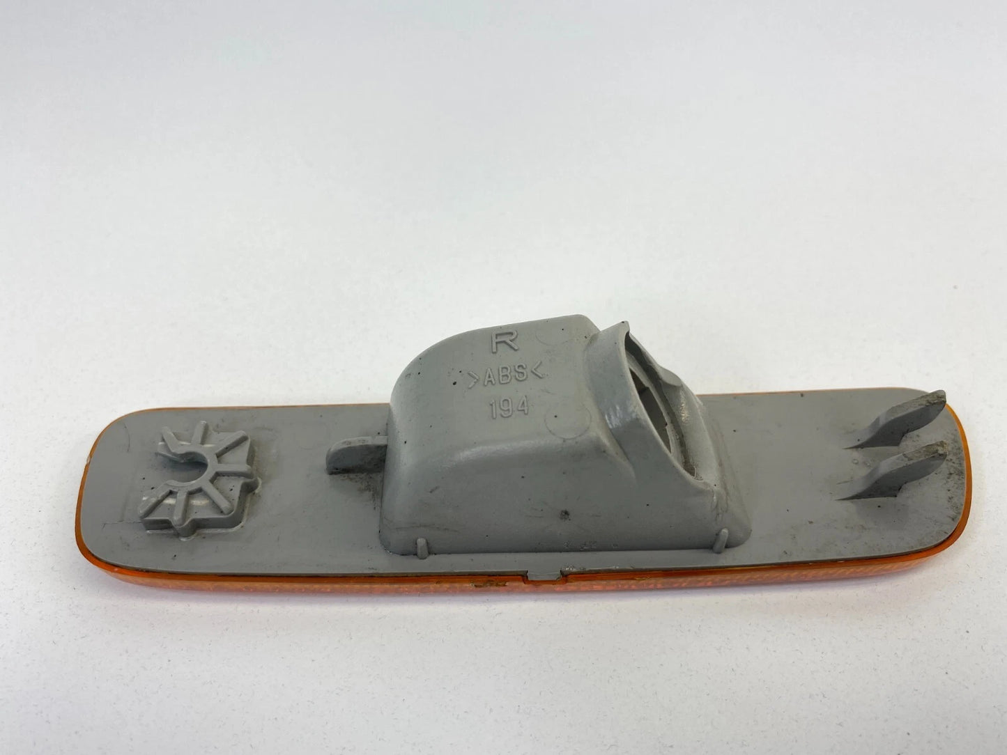1999-2003 LEXUS RX300 SEDAN FRONT RIGHT PASSENGER SIDE MARKER TURN SIGNAL LIGHT