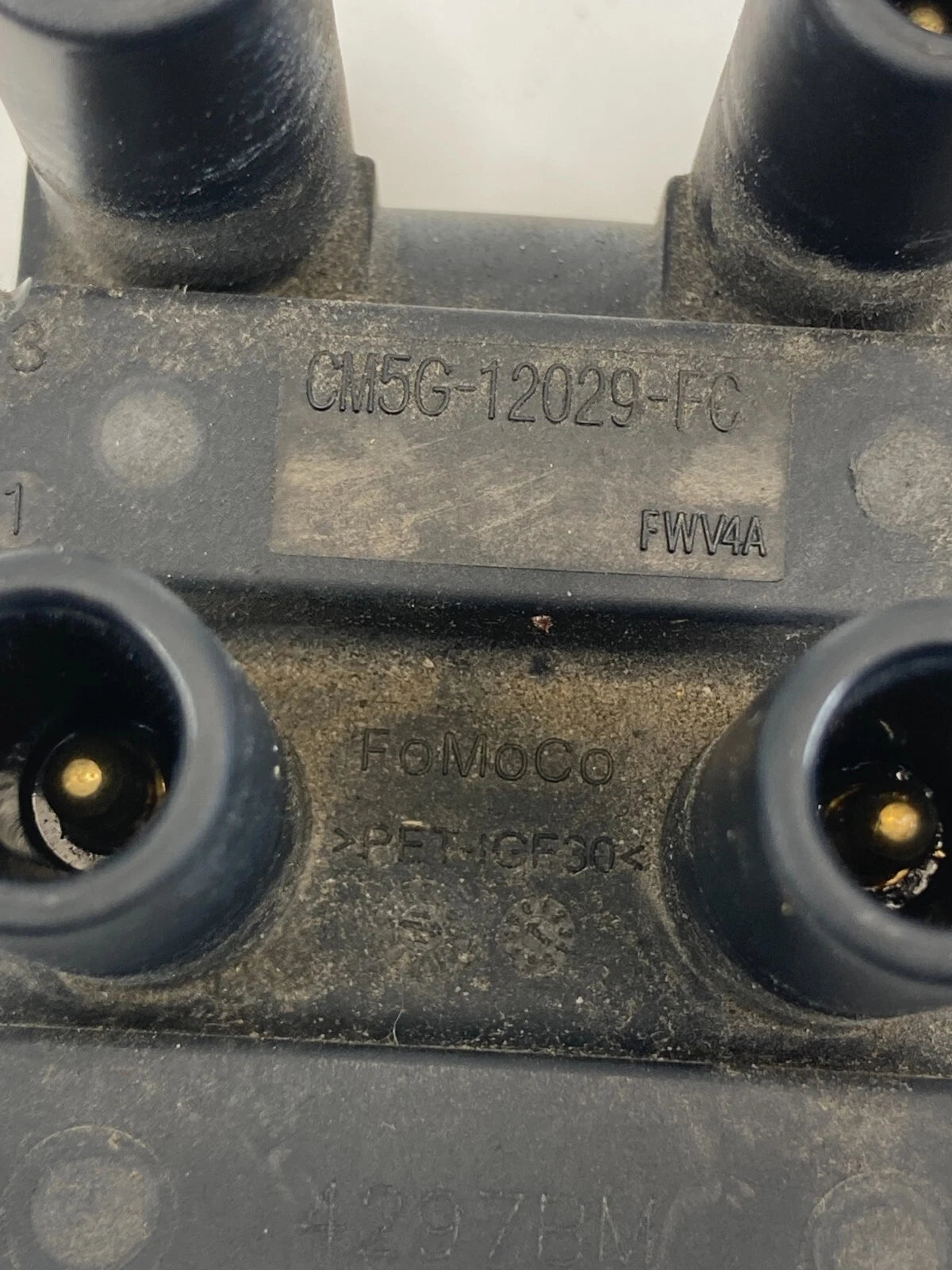 2014-2019 FORD FIESTA 1.6L L4 A/T ENGINE IGNITON COIL RAIL CM5G-12029-FC OEM
