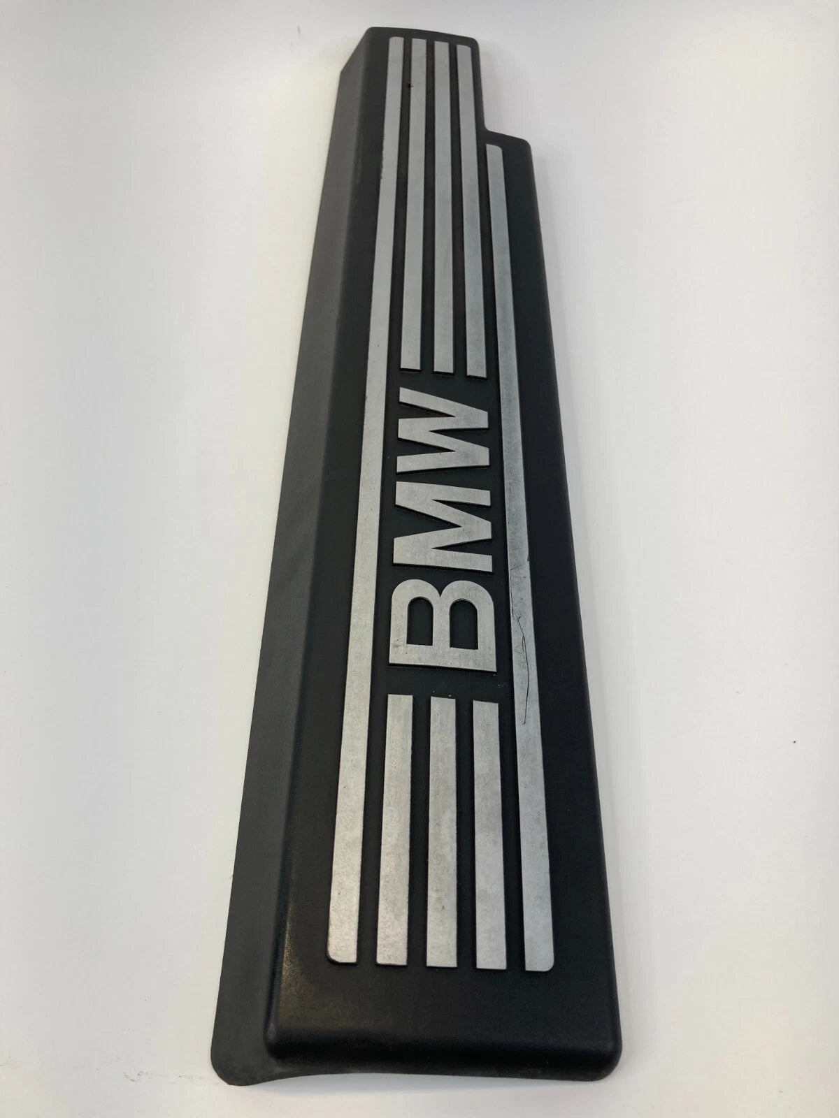2006 06 BMW 330XI 3.0L L6 ENGINE COVER INTAKE MANIFOLD TRIM ASSY OEM