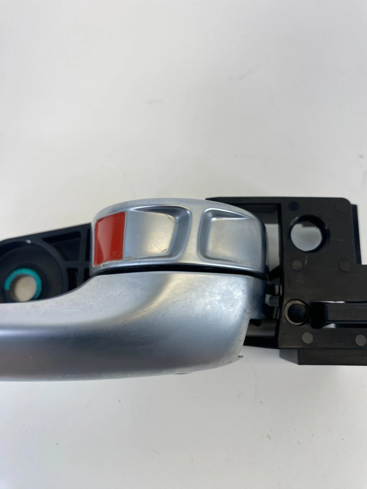 2015-2017 Chrysler 200 Rear Right Side Interior Inner Door Handle 3038087 OEM