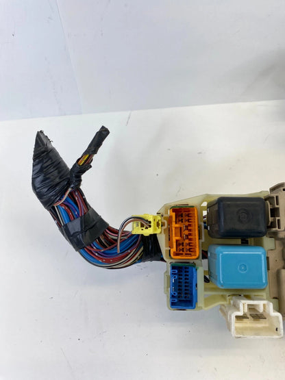 98-05 LEXUS GS300 DASH RIGHT SIDE FUSE RELAY POWER BOX MODULE 89221-30080 OEM